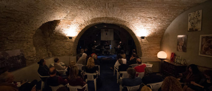 CANTINA MORATTINI, NATA PER LA MUSICA