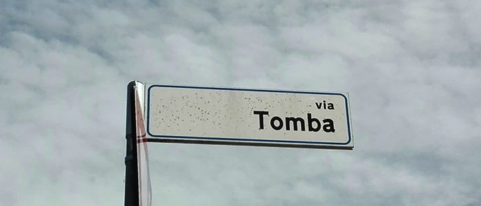 TOMBA (VIA)